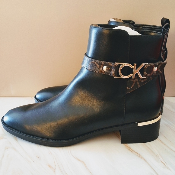 Calvin Klein Dara Ankle Boots - Size 8.5 (NWOB) - Picture 6 of 11